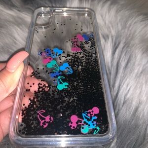 ✨Kendal + Kylie iPhone X case.